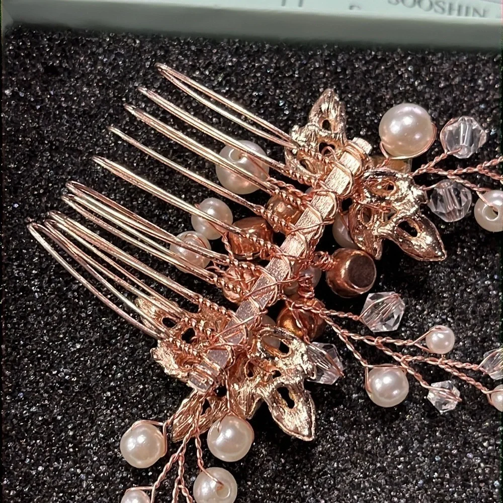 Brand New Crystal Rhinestone Pearl Floral Hair Comb Headpiece Wedding Accessory